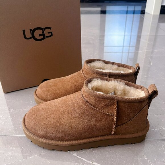 UGG Classic Ultra Mini Boots Chestnut Women's - Picture 1 of 6